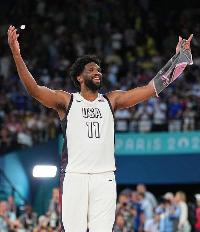 马刺险胜骑士，恩比德高光表现