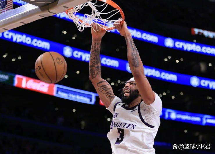 浙江队鏖战篮网,浓眉哥刷新纪录 浙江队鏖战篮网,浓眉哥刷新纪录