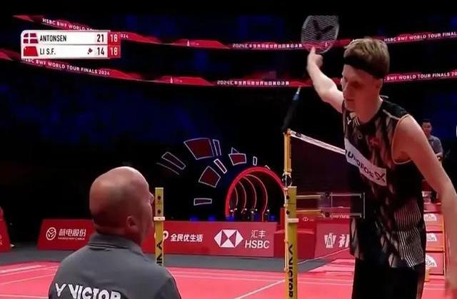 法国队绝杀丹麦队,石宇奇带队取胜 法国队绝杀丹麦队,石宇奇带队取胜