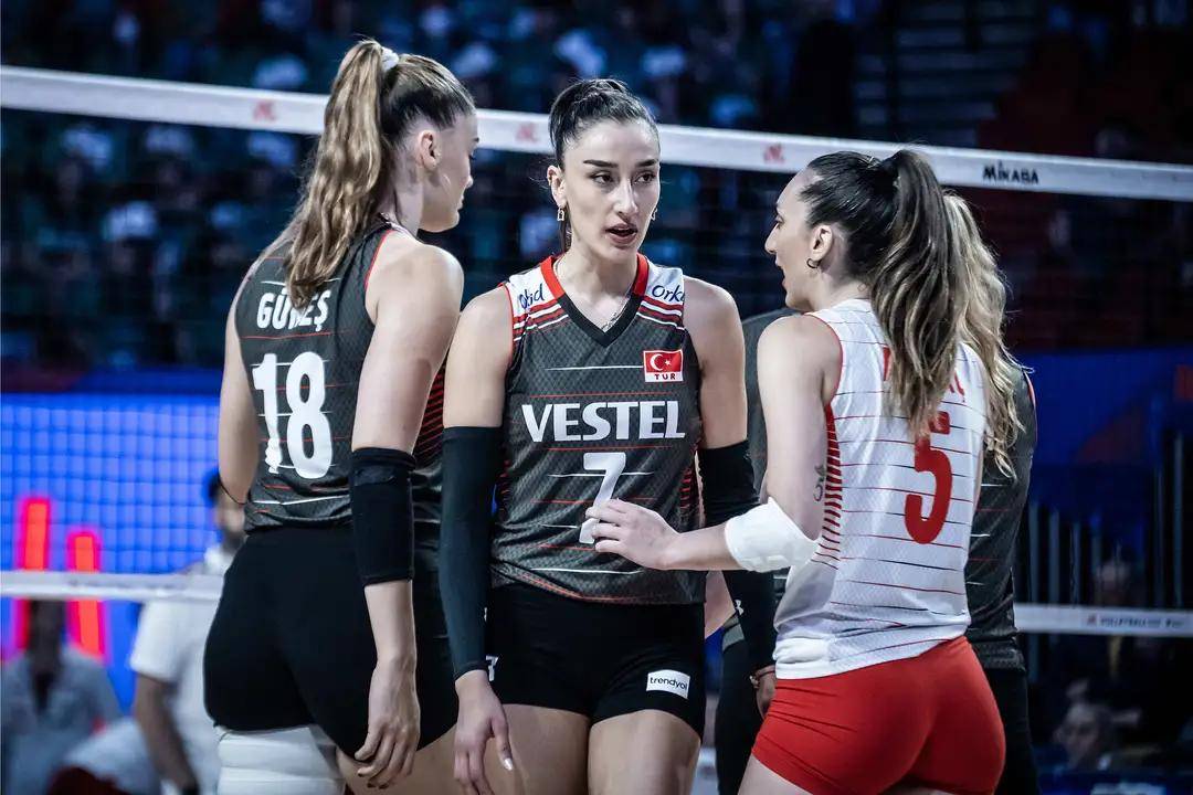 波兰队横扫瑞典队，林高远扛起全队