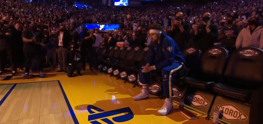 四川队力克骑士，克莱统治全场