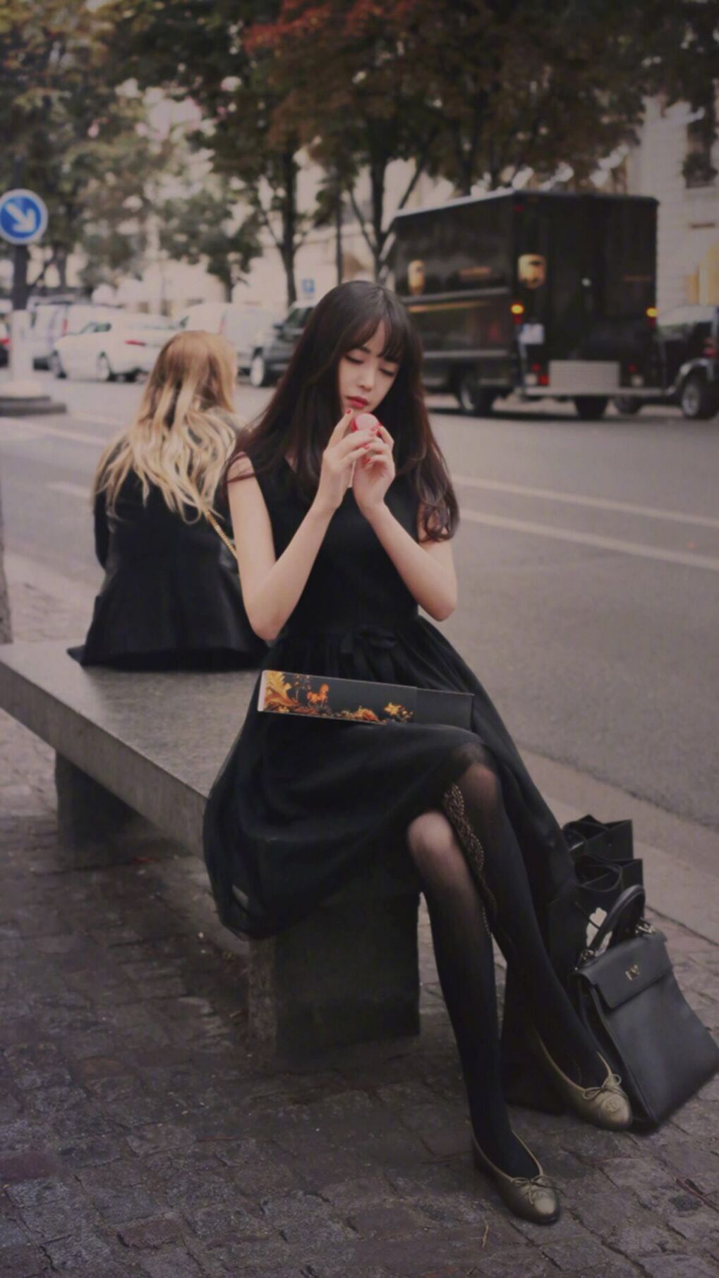 数据狂魔与团队铁壁,NBA一夜展现的两种极致胜利哲学