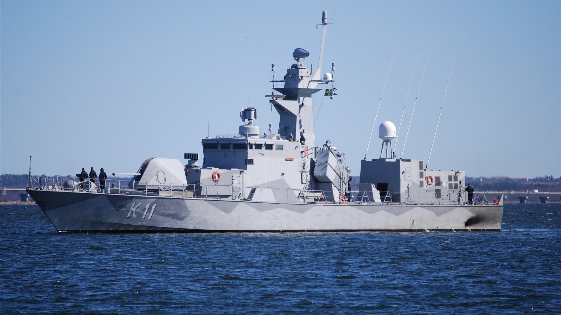 赛道上的国歌，当美国新骑手在霓虹深渊逼退丹麦维京战舰